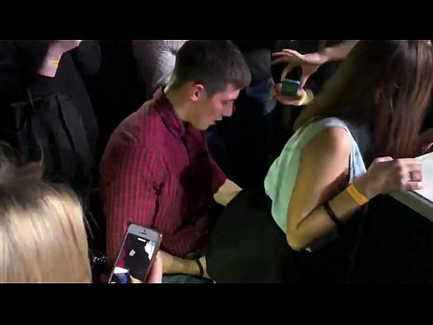 ❤️ ரஷ்ய இரவு விடுதியில் உண்மையான செக்ஸ். 18 வயது ரஷ்ய பெண் ஆசனவாய் மற்றும் பிறப்புறுப்பில் இரவு விடுதியில் புணர்ந்தார் ❤❌ அனல் பார்ன் எங்களிடம் ❌❤